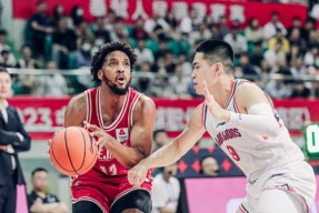 马布里独挑广东队开场杀神模式